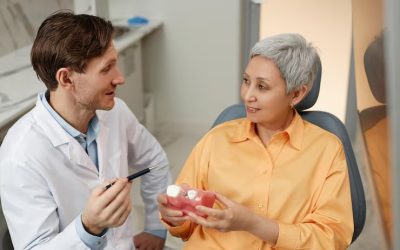 How to care for your dentures for long lasting use