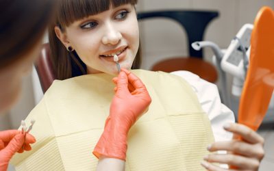 Why root canal treatment saves infected teeth early